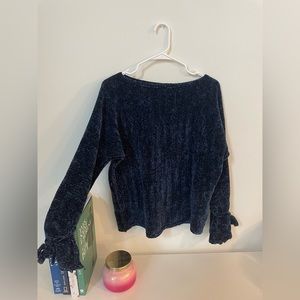 Sundance soft chenille sweater with bows